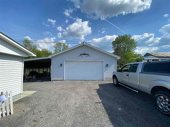 3rd image of 470 County Road 37