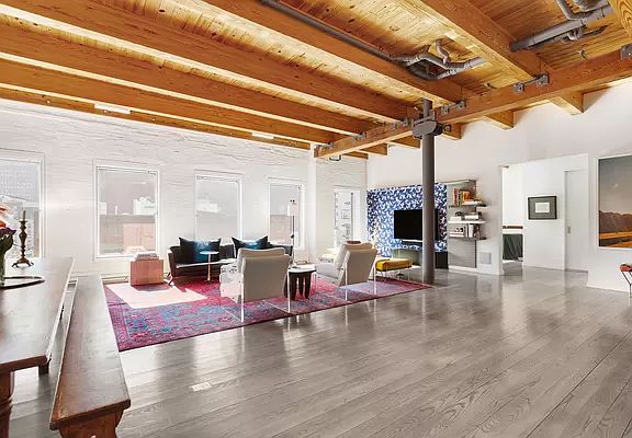 5th image of 136 Baxter St APT 5C