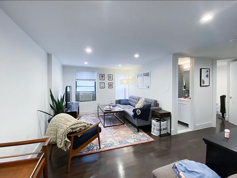 1st image of 383 1st Ave APT 1