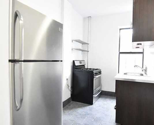 2nd image of 101 W 143rd St APT 5