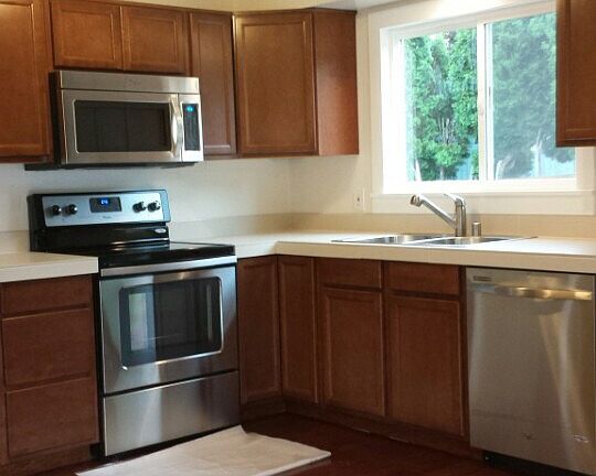 4th image of 10201 NW 22nd Ave
