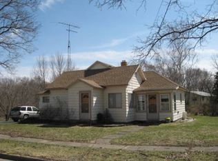 315 E Oak St, Greenville, MI 48838