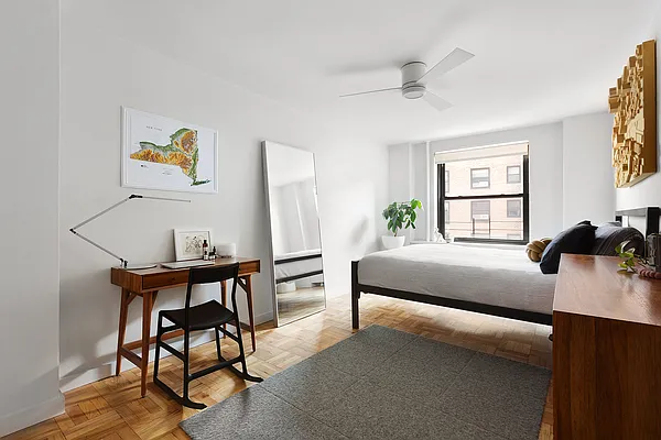 Sold by Compass | media 5