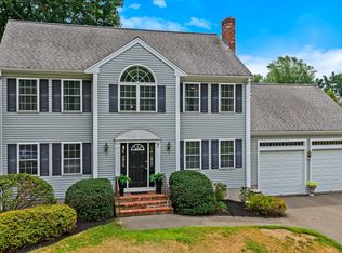 2 Ture Ln, Holbrook, MA 02343