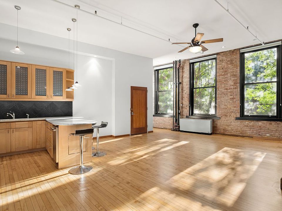 1st image of 285 Lafayette St #2F