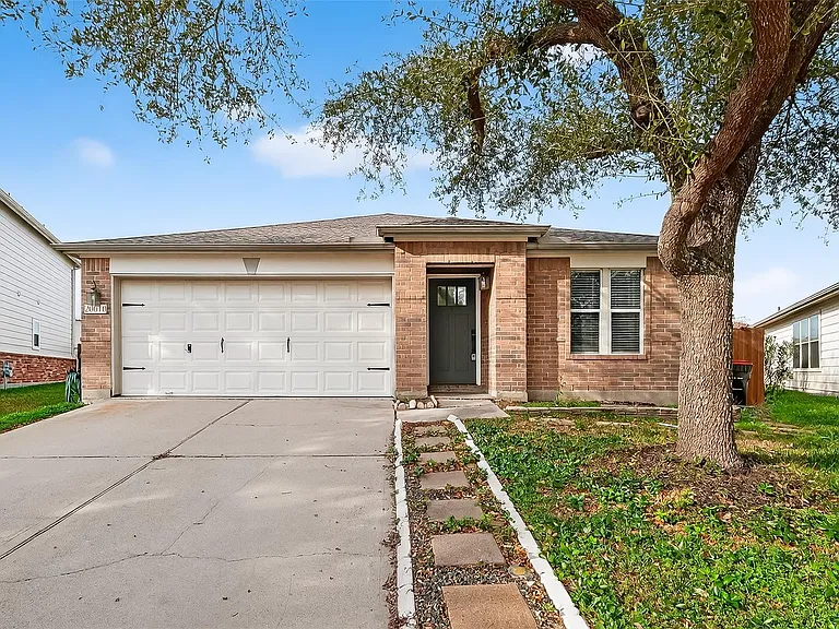 20610 Moonrise River Ln — Photo 4