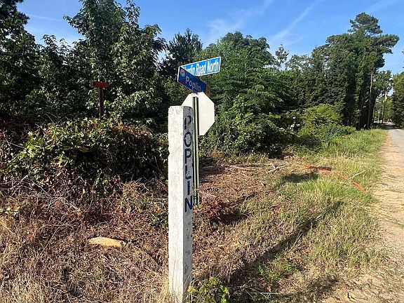 4th image of Poplin Road N Poplin Rd