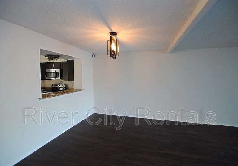 7769 Point Vicente Ct — Photo 19