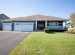 5319 Renee Dr, Eau Claire, WI 54703