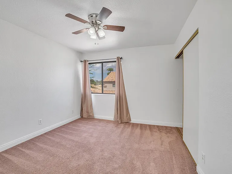 2304 Chatfield Dr — Photo 21