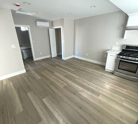 4th image of 4490 N Banner Dr #6