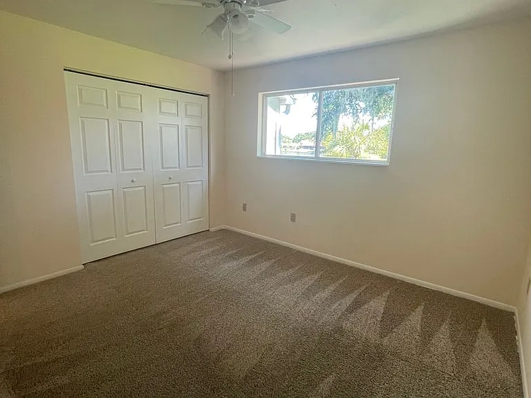 926 Lake Destiny Rd #G — Photo 11