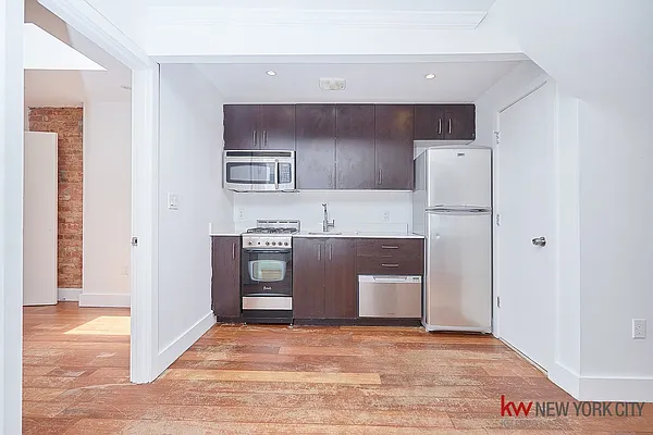 Rented by Keller Williams NYC | media 18