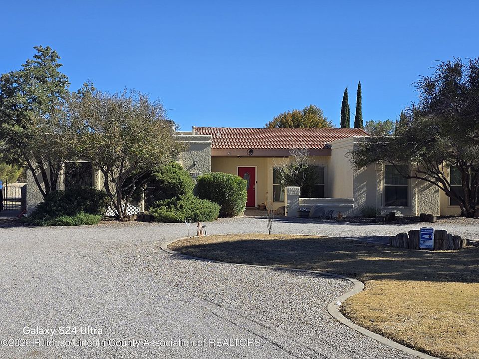 1st image of 150 Horseshoe Cir