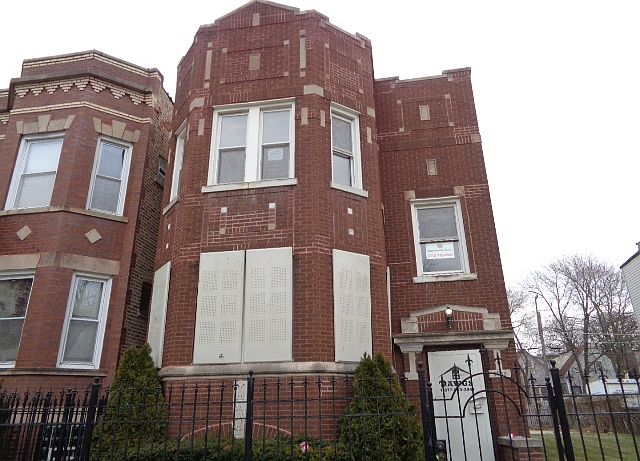 1st image of 5533 S Wood St