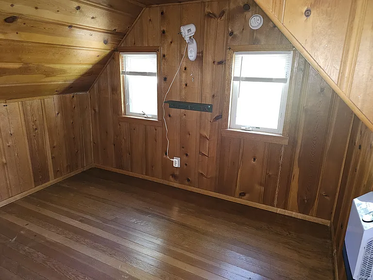 682 Cedar Ln — Photo 27