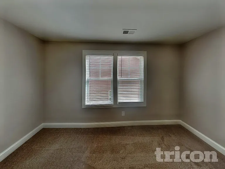 3716 Massey Ridge Ct — Photo 10