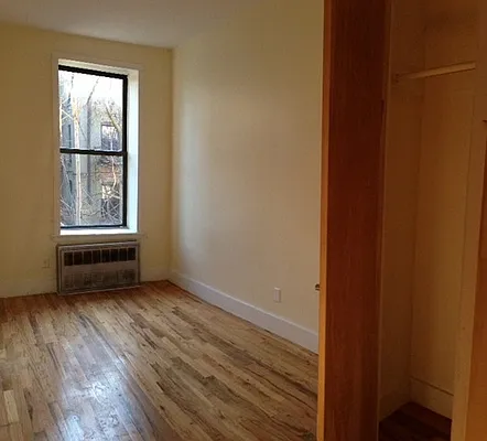 Rented by Subway Management | media 72