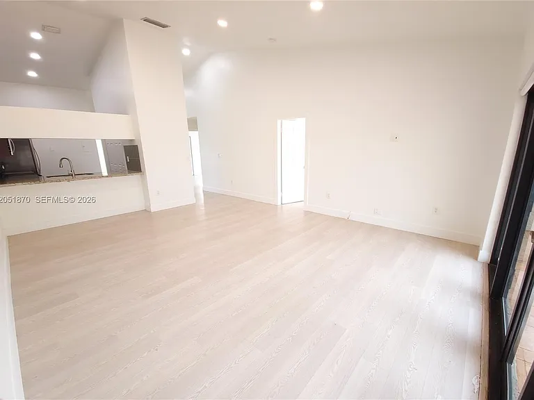14702 SW 63rd Ln — Photo 7