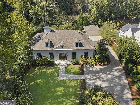 4th image of 447 Valley Rd NW