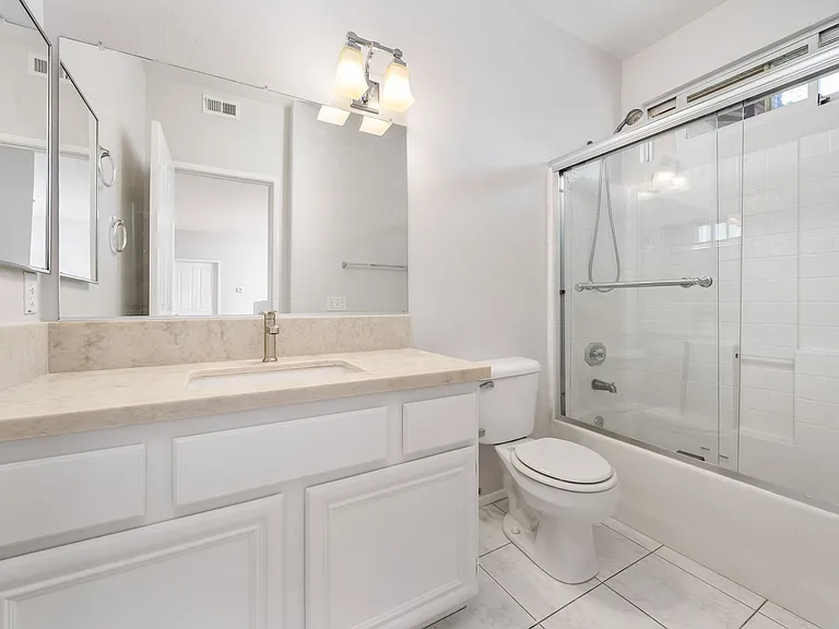 12901 Ternberry Ct — Photo 11