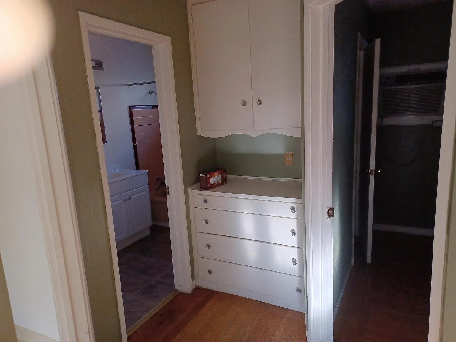 1 bed, 550 sqft, $1,450 — Photo 4