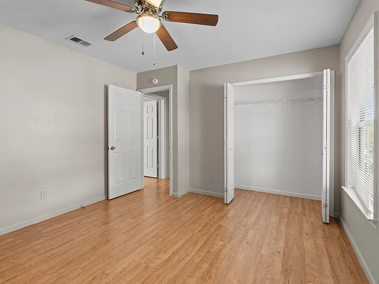 2822 Airwood Dr — Photo 17