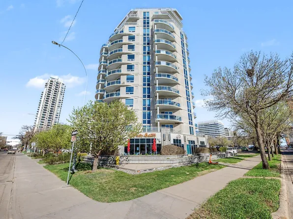 10504 99th Ave NW #605, Edmonton, AB T5K 1B2