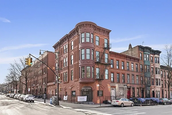 Rented by Corcoran | media 20