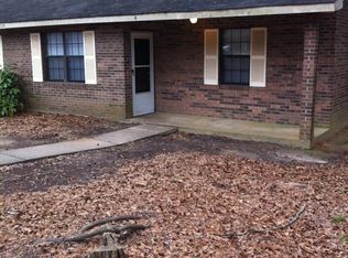 109 Jay Ln #A, Hampton, GA 30228