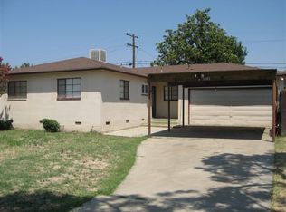5693 E Hampton Way, Fresno, CA