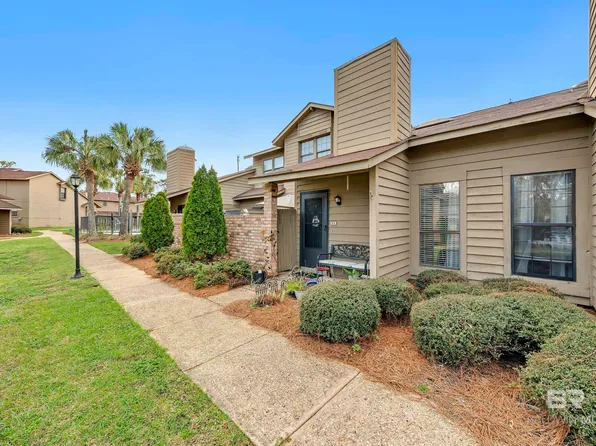 200 Parma Dr APT F3, Daphne, AL 36526