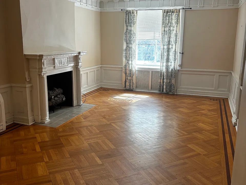 17 2nd St #1