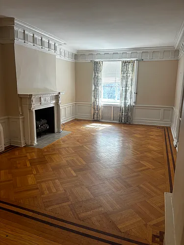 17 2nd St #1 Photo 1