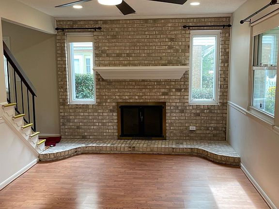 3rd image of 736 Biltmore Dr