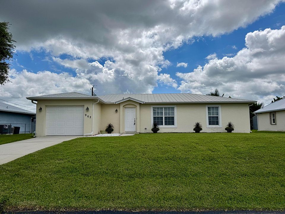 1st image of 962 SW Haleyberry Avenue