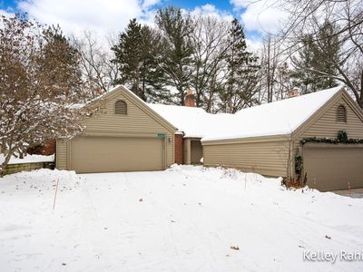 6587 Waybridge Dr SE, Grand Rapids, MI, 49546