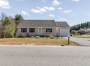 1 Lois Ln, Townsend, MA 01469