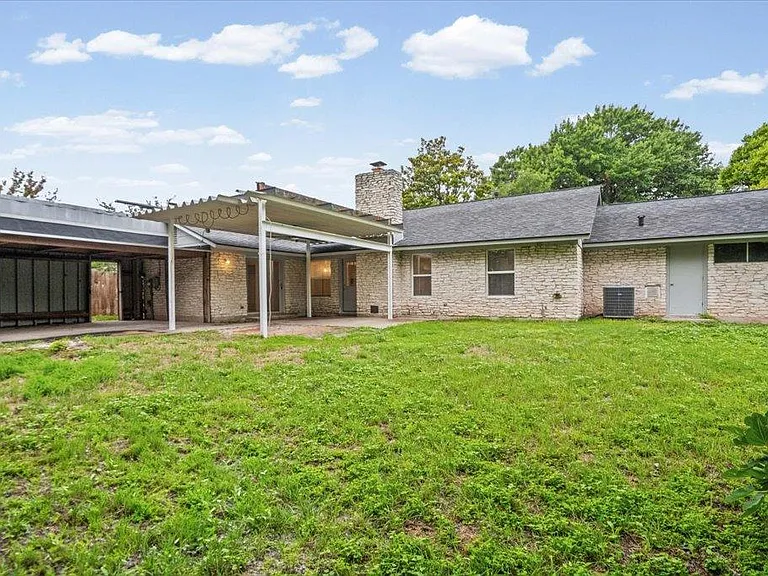 7603 Brookhollow Cv — Photo 11