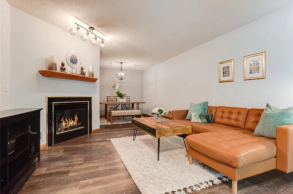 3 bed, 1508 sqft, $2,295 — Photo 3