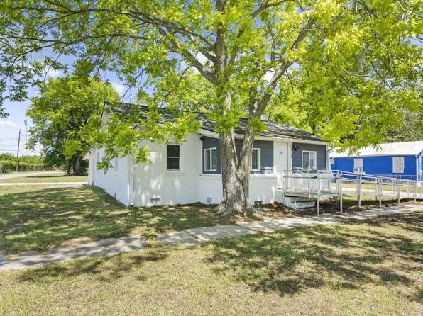 1938 English St, North Charleston, SC 29405