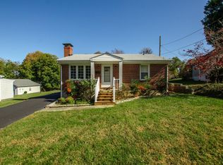 609 Vine St, Bedford, VA 24523