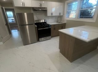 9-11 Stecher St #2R, Newark, NJ 07112