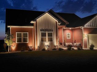 35 Sandstone Ct, Columbus, MT 59019