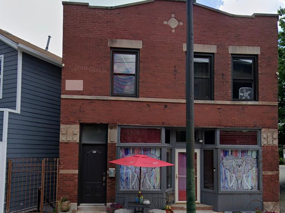 1st image of 1911 S Canalport Ave #1