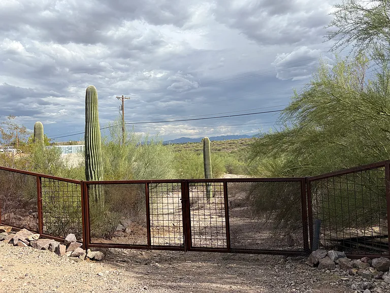 Additional access from back of property.