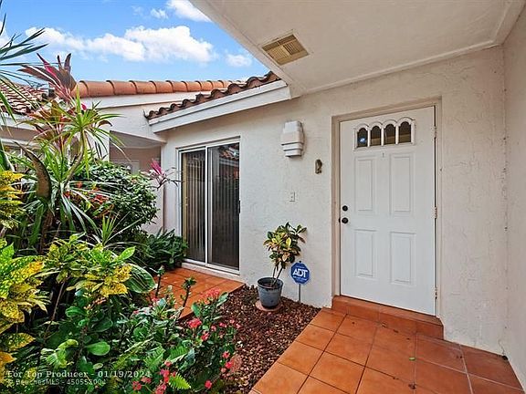 5th image of 1552 Springside Dr