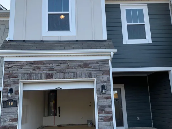 110 Quinn Rd, Matthews, NC 28104