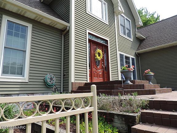 2nd image of 6893 W Wilcox Ave