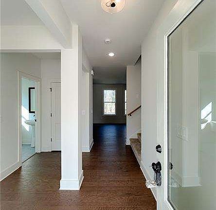 5th image of 27 Bridgestone Way